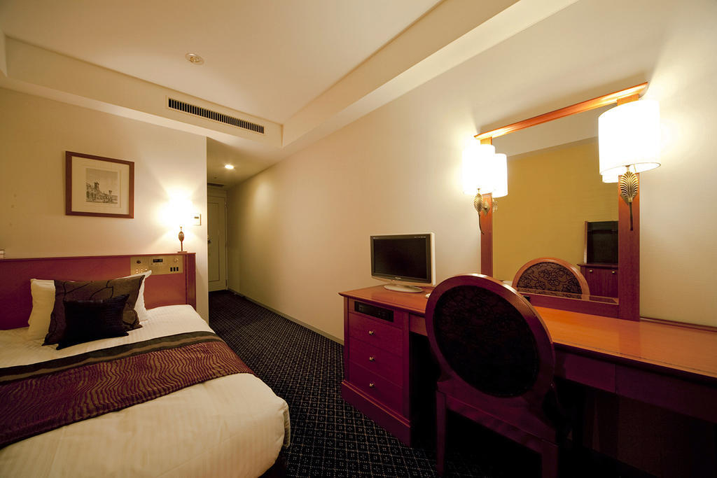 Takakura Hotel Fukuoka Exterior photo